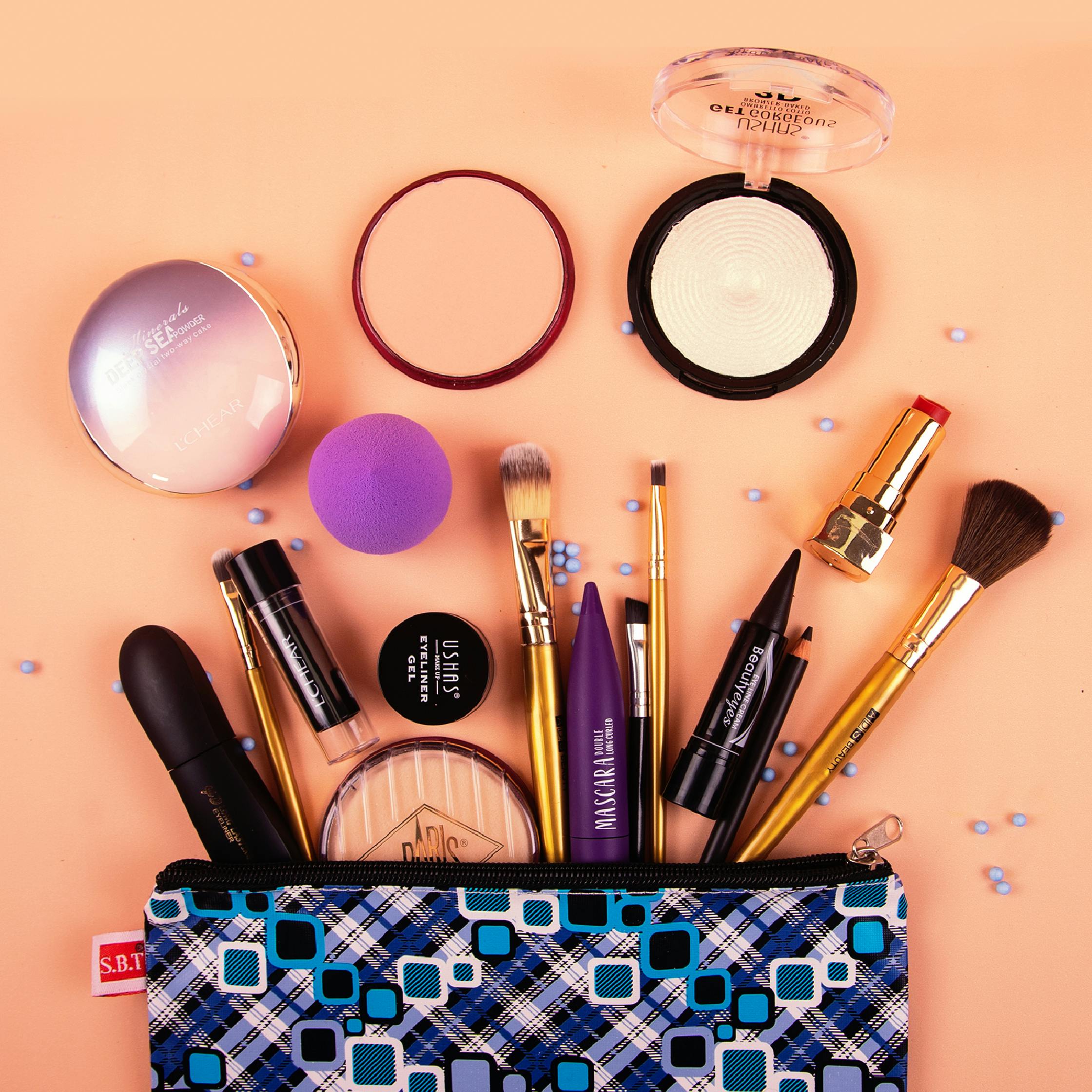 MAKEUP